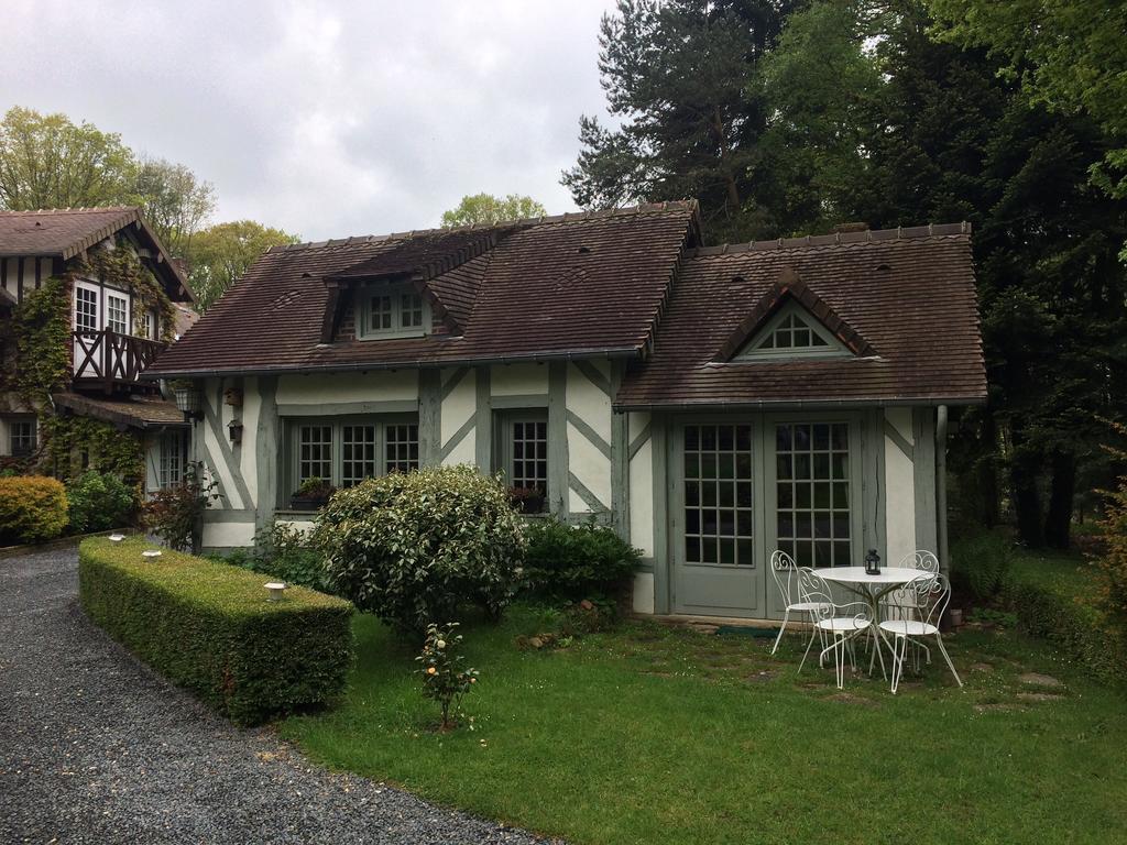 Domaine Du Vertbois La Haye-du-Theil Екстериор снимка