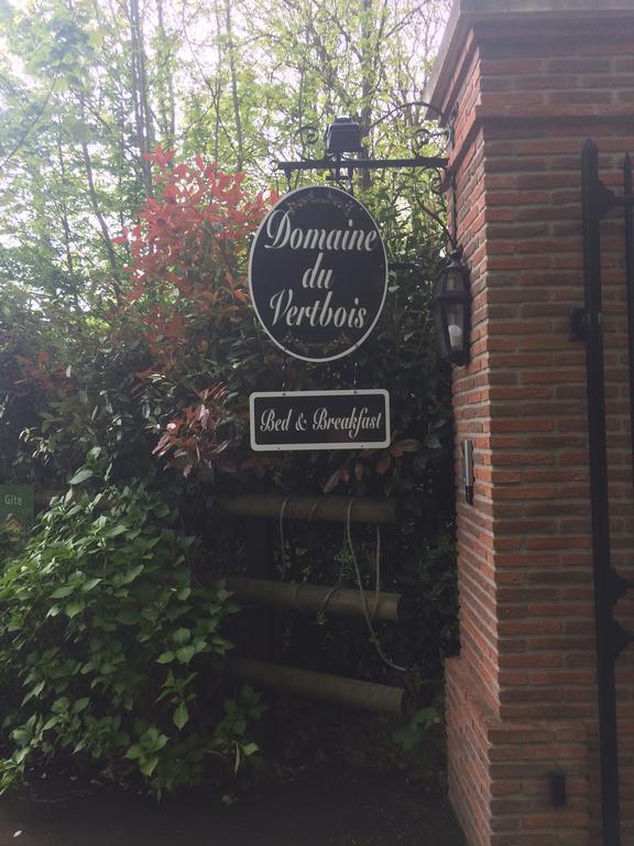 Domaine Du Vertbois La Haye-du-Theil Екстериор снимка